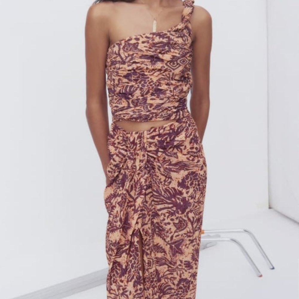 ZARA PRINTED ASYMMETRICAL TOP AND SKIRT